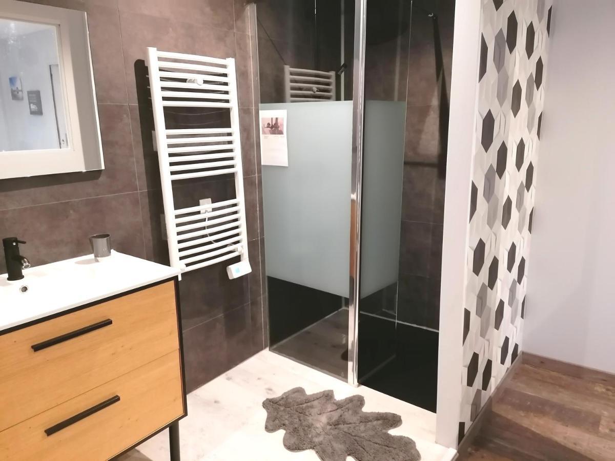 La Resiniere Bed & Breakfast Salles  Dış mekan fotoğraf