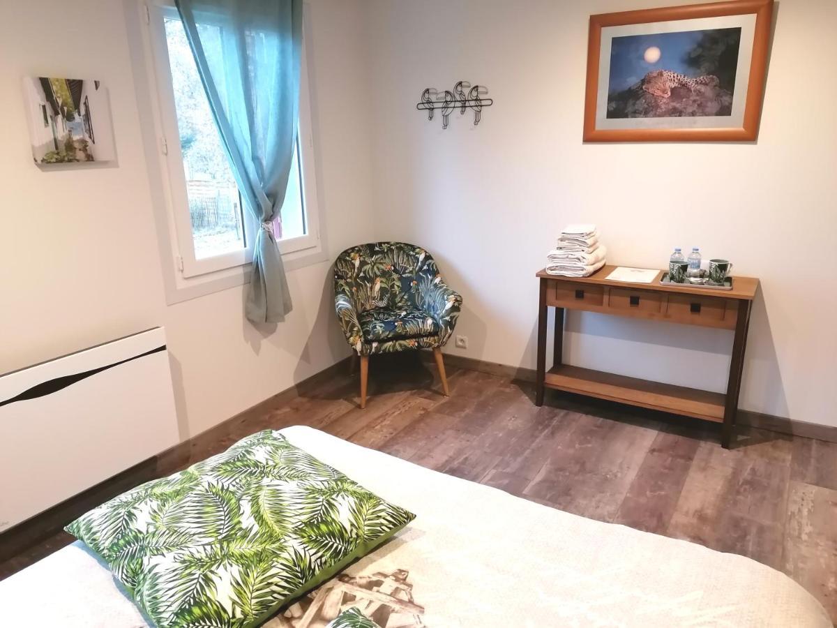 La Resiniere Bed & Breakfast Salles  Dış mekan fotoğraf