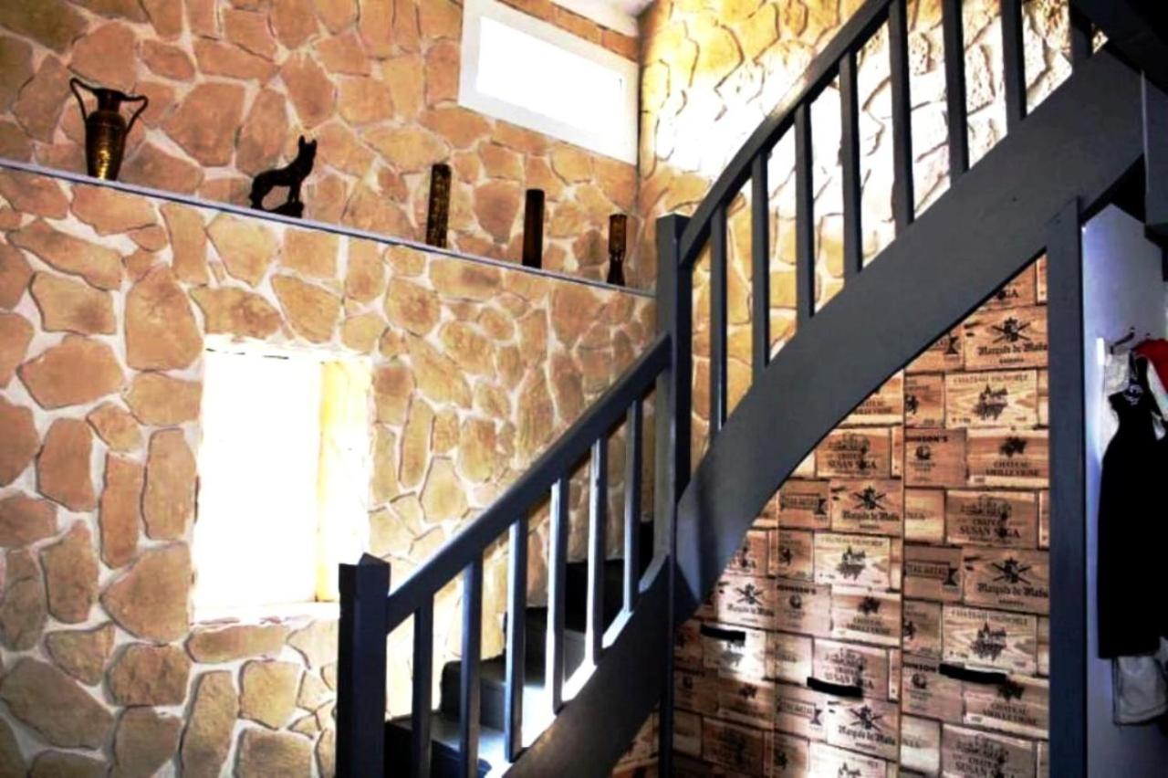 La Resiniere Bed & Breakfast Salles  Dış mekan fotoğraf